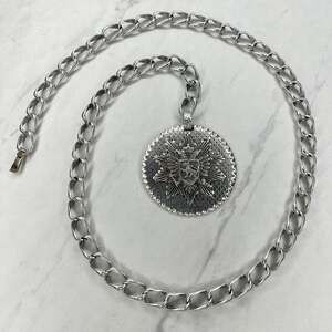 Womens Silver Tone Chain Belt Lion Crest Charm Y2K Festival XS ✨
